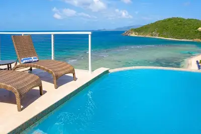 Image de Discover the Beauty of Bvi from a Villa with Pools & Snorkel Access | 2 Units