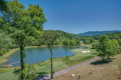 Image de Cozy Blue Ridge Villa - Pond & Fairway Views