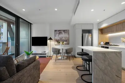 Image de High End Sky Suite Near Marvel, Heated Pool, Gym