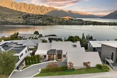 Image de Queenstown Hill Comfort, 4br, Views, Fireplace