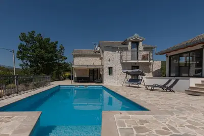 Image de Villa Mir - Makarska by Villas Guide