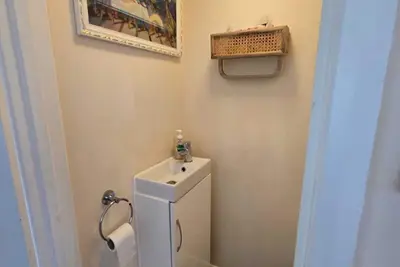 Image de 30% Off Monthly Parking Sleeps 6