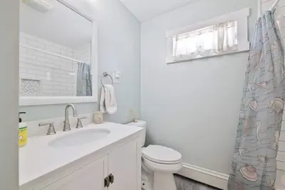 Image de Big Bungalow - Spacious Comfort Awaits!