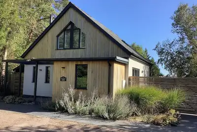 Image de Ross on Wye, rural retreat, peace and quiet, private part walled garden.