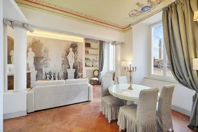 Image de Incredible apartment on Piazza del Campo