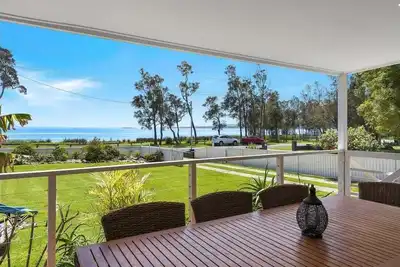 Image de Peaceful Lakeviews retreat, great beaches at your doorstep, and endless walks