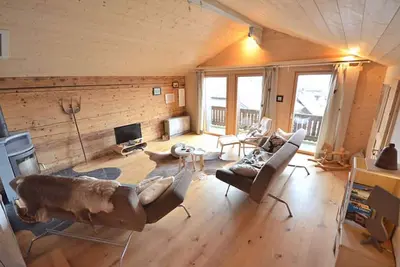 Image de Chalet Rouge Cœur – Petit nid douillet avec une vue imprenable sur les montagnes