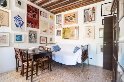 Image de Artist House, silence among gardens, out of the tourist madness, near to all