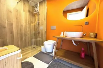 Image de 113 - Cozy, City View, Lux, Relax