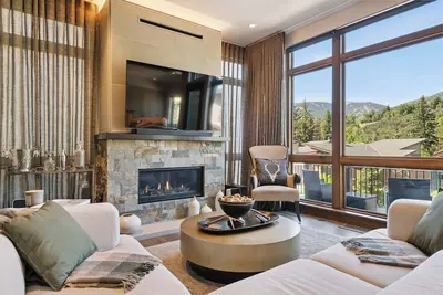 Image de Riverfront Townhome 10 - 3 Bedroom Residence