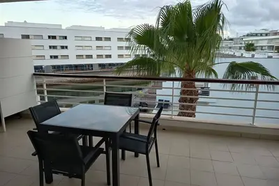 Image de Appartement \"Blue Marine by Lagos\" à la marina de Lagos