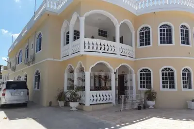 Image de A Rooftop View, Comfort & Event-Ready Spaces - #01 - 11