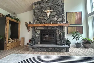 Image de Beautiful 7 Bedroom Home w/ Ac