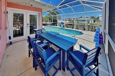 Image de Private Cottage near the Beach with Pool + Dock for Gulf Access