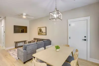 Image de Close to Sports Complex: Modern Millbrook Duplex!