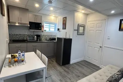 Image de Petit coin de tranquillité à Québec – Loft meublé, tout compris!