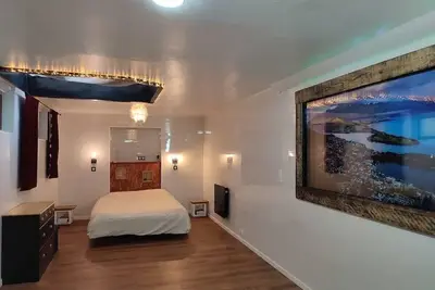 Image de 71m2 Cave en Champagne - Romantique / occasion spé