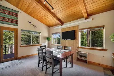 Image de Gorgeous Cabin in the Heart of the Black Hills