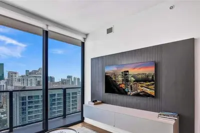Image de Luxury 2br Condo Bay & Skyline Views at the Elser