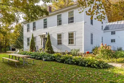 Image de All guest rooms in Chipman Inn- Your classic B&B in Vermont