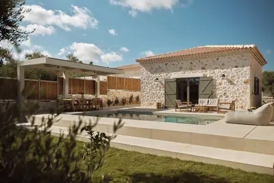 Image de - Conte Maris V -\n\nReal mediterranean island living, in Zakynthos Greece!