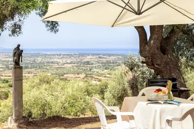 Image de Merveilleuse maison de vacances privée pour 4 personnes avec Tv et terrasse