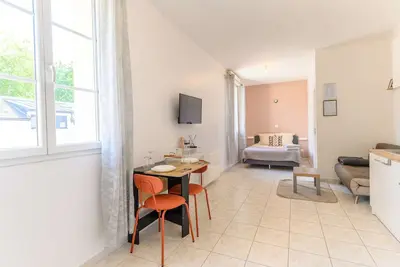 Image de Venez découvrir le cocon de l'impasse à Tremblay en France avec notre studio Deluxe!