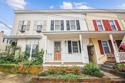 Image de Clay Street Summary: