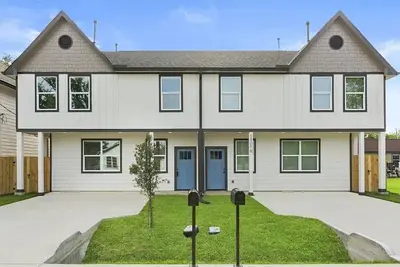 Image de FunTrip. Home away from Home.