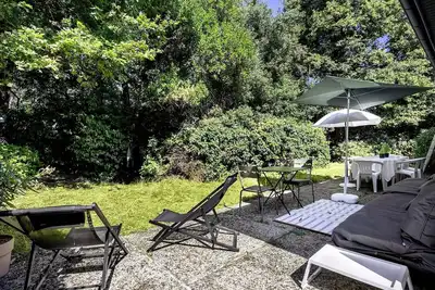 Image de Pyla-Sur-Mer – ÉLÉGANTE Villa RÉNOVÉE Au Calme, Avec Grand Jardin PAYSAGÉ