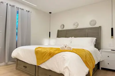 Image de Cypress Suites 7a - King 2bd/1ba Apt in Newburgh