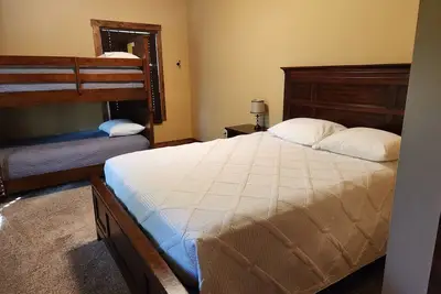 Image de Marvelous estate with pool and hot tub in Saugatuck - 10 bedrooms