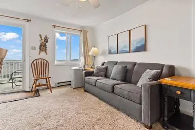 Image de 372 Mountain Lodge Ski/Bike/Hike In & Out