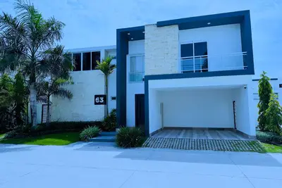 Image de New Home! \nVilla Doña Lidia: 5br, Pool, Bbq & Gated community.