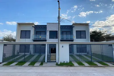 Image de Enchanting 2-bedroom apartment with Ac near to Palmerola