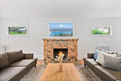 Image de Elegant Capitol Hill Home 8br Near Parks & Dining