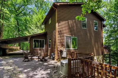 Image de Serene Walnut Mountain Getaway Hot Tub & Fire Pit Pet Friendly!