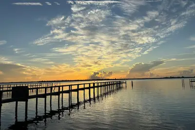 Image de Enjoy fishing, boating & birding from secluded home on the Indian River Waterway