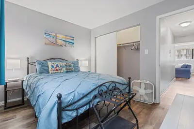 Image de Spacious2BR/Work Crews & Families/Sleeps6/desk/Parking/Wifi/Pet friendly