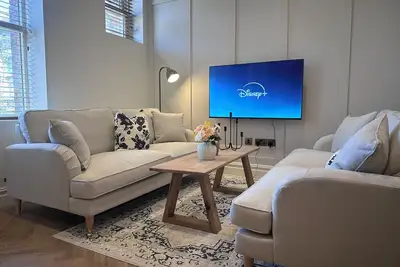 Image de a Unique dog friendly 150-Year-Old Bank Conversion in the Heart of the Dales