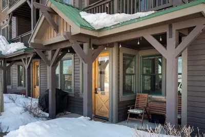 Image de Moose Roost Ski‑In/Ski‑Out Granby Ranch Hot Tub Access 2br/2ba Wp/ Rmnp/ Lakes