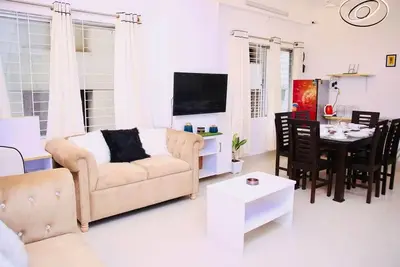 Image de Modern 4br Apt near Dhanmondi & Crescent Lake, Dhaka
