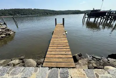 Image de The little cottage on the ct river