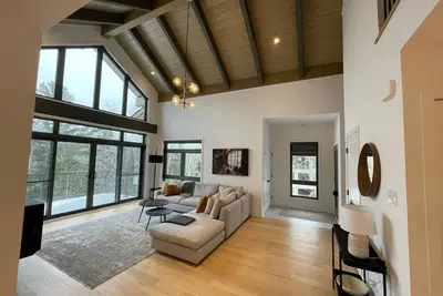 Image de Mont Fort - Tremblant - Spacious 4 bedroom overlooking the mountain