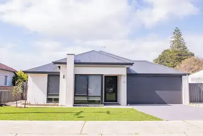 Image de Sunset Shores | 4br Pool Retreat in Busselton