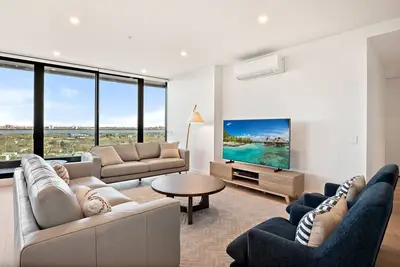 Image de Stylish City-View Apartment with Premium Amenities