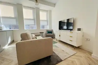 Image de Appartement-Design-Salle de bain privée-Vue sur Rue