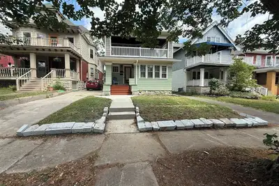 Image de Heart of the Buffalo, Olmsted Parks. Long stay discounts!