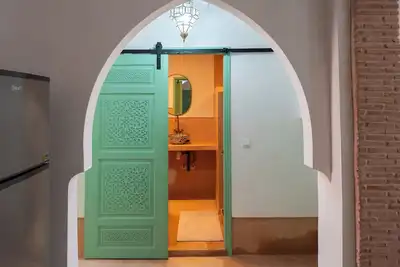 Image de Beldi Chic Apartment 2br in Guéliz Marrakech – Ac, Netflix, Balconies