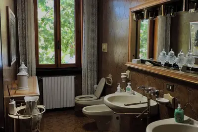 Image de Detached house surrounded by its own green space - Host Betty & Mauro